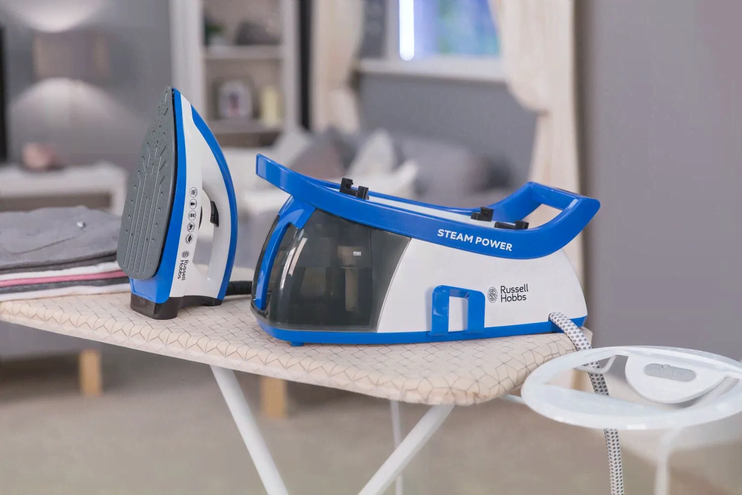 Характеристики - Утюг Russell Hobbs 24430-56-1