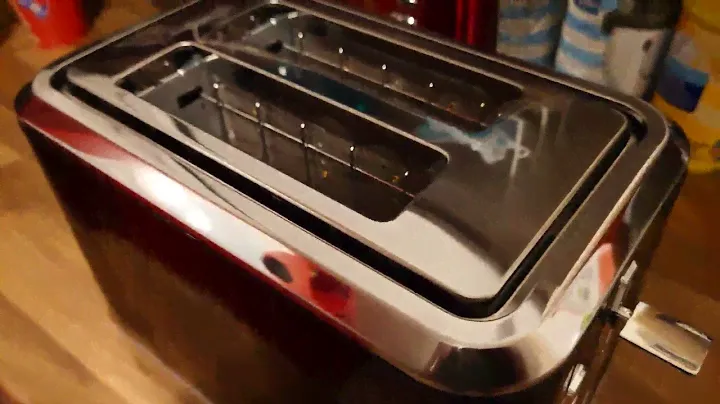 Russell Hobbs 28091 Structure Toaster Review, Nice compact toaster with a 'Lift & Look' function whi