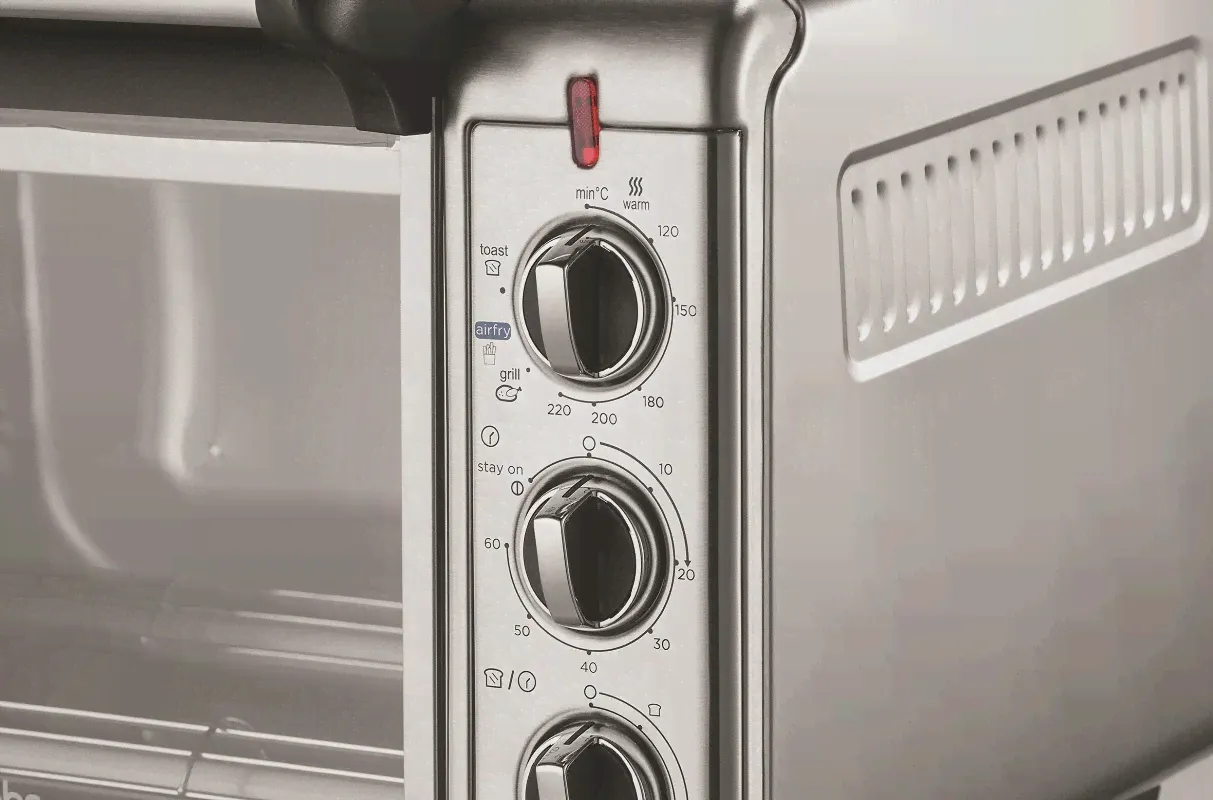 🛍 Многофункциональная мини-печь Russell Hobbs 26095-56 Express Air Fry-4