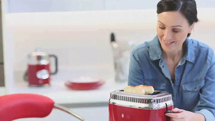 Тостер Russell Hobbs RETRO красный 21680-56